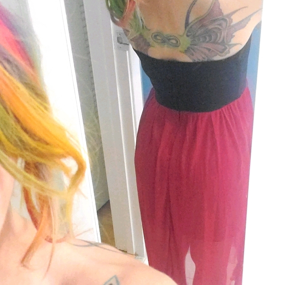 Strapless asymmetrical dress - Picture 3 of 6